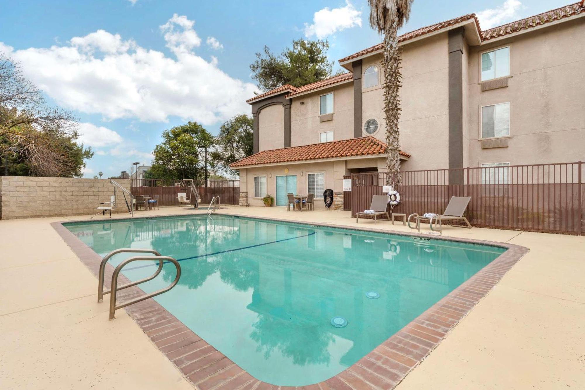 Best Western Visalia Hotel Luaran gambar