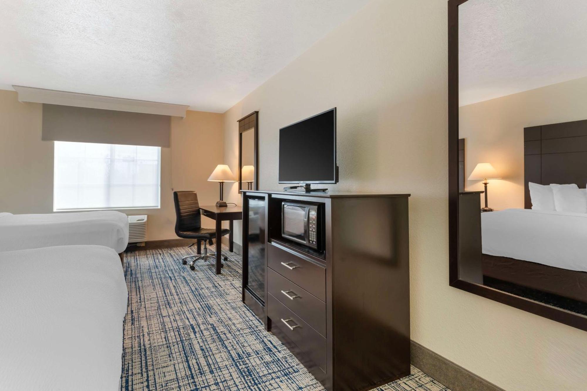 Best Western Visalia Hotel Luaran gambar