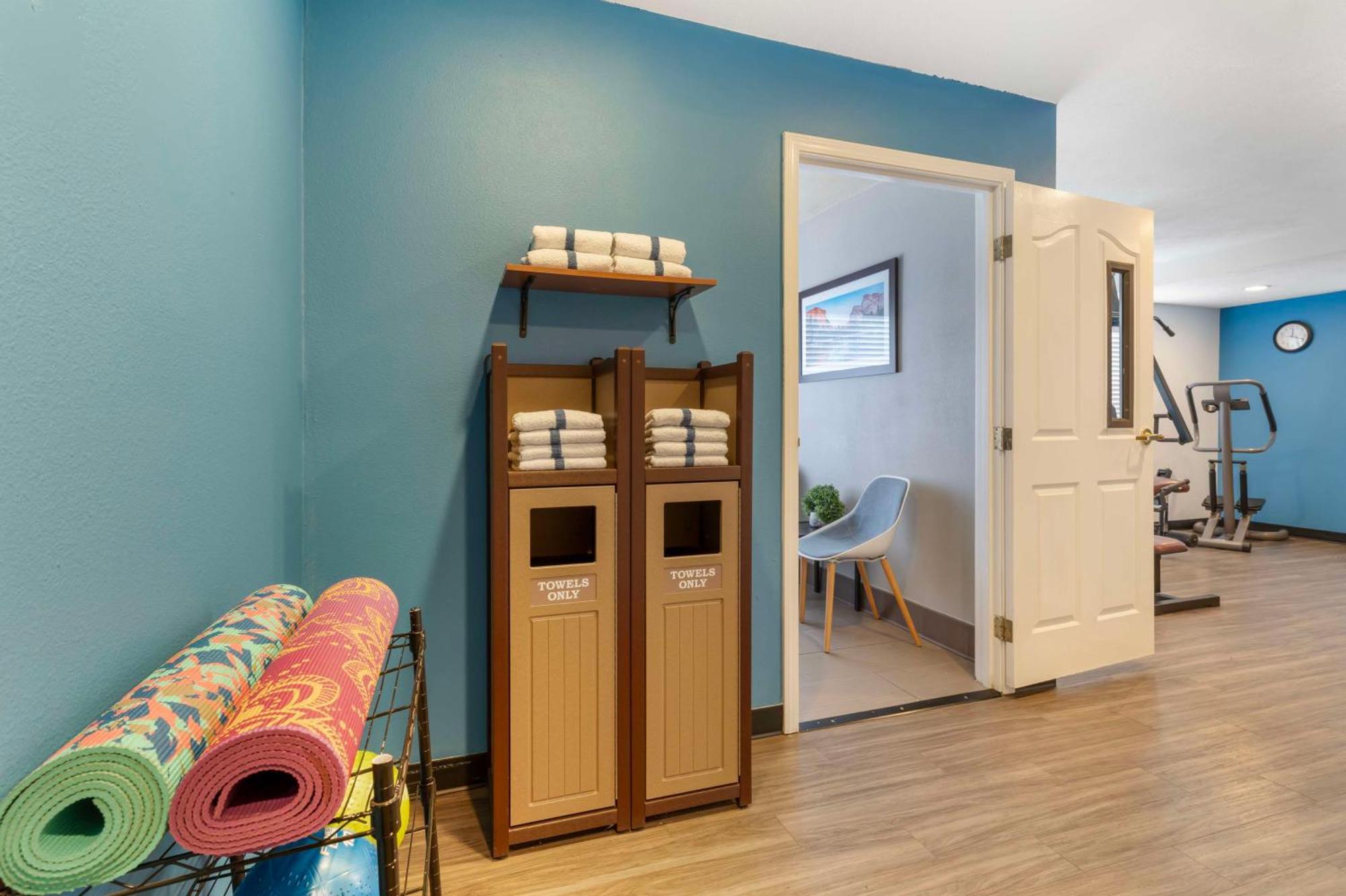 Best Western Visalia Hotel Luaran gambar